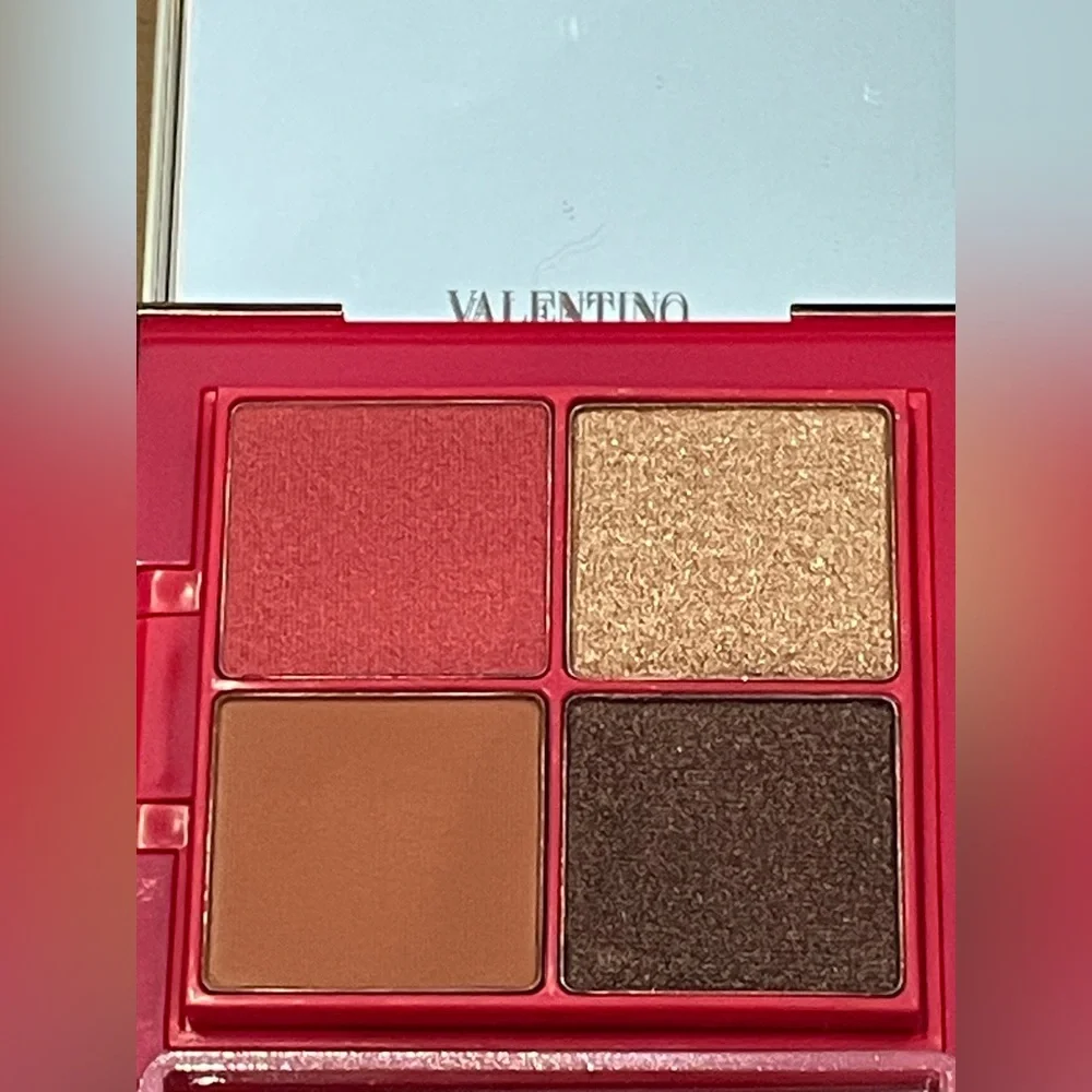 Valentino Multi-Look Eyeshadow Palette - color flip